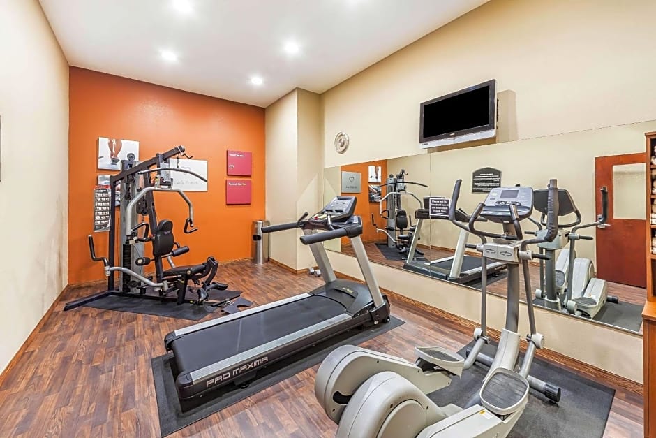 Comfort Suites Yukon - SW Oklahoma City