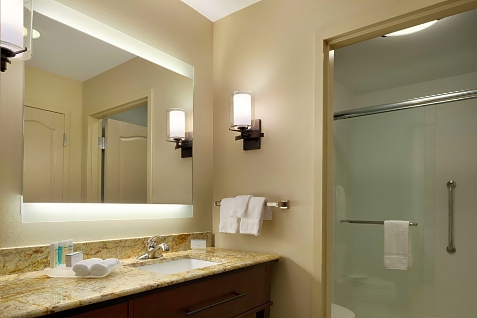 Homewood Suites by Hilton Kalamazoo-Portage