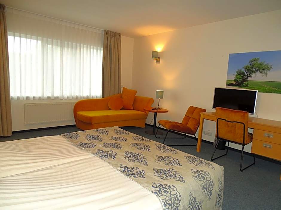 Hotel Café Restaurant "De Kroon", inclusief ontbijt