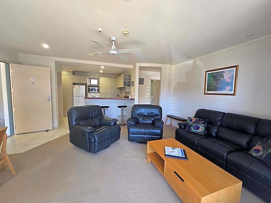 Beachpoint Apartments