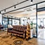 HOTEL52