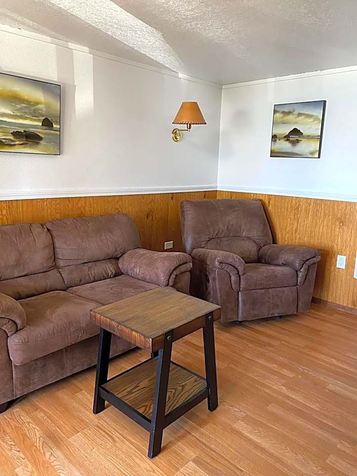 Oceanside Ocean Front Cabins