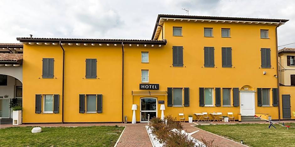 Hotel Forlanini 52