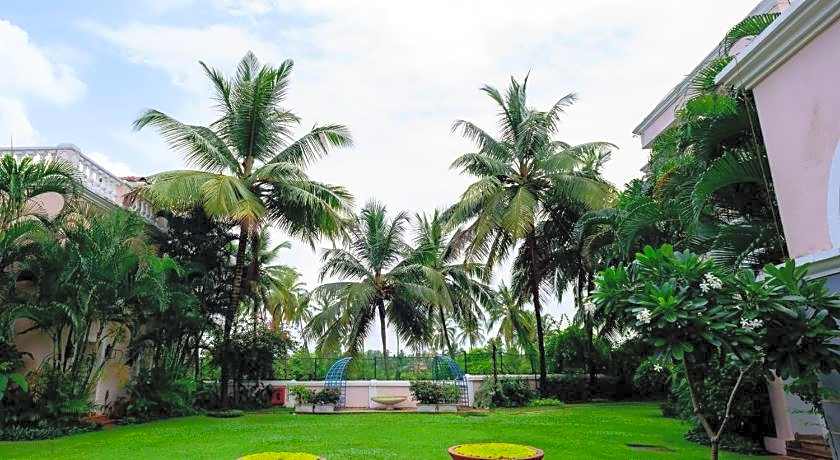 Club Mahindra Emerald Palms