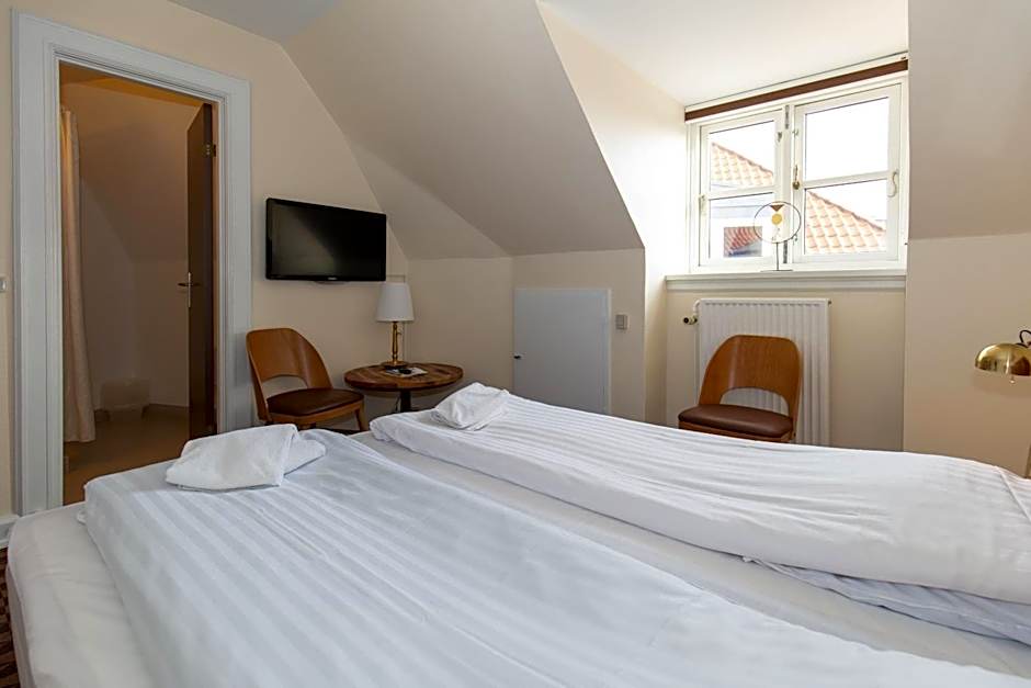 Foldens Hotel