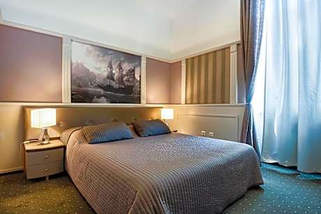 Double or Twin Room with Bathroom
