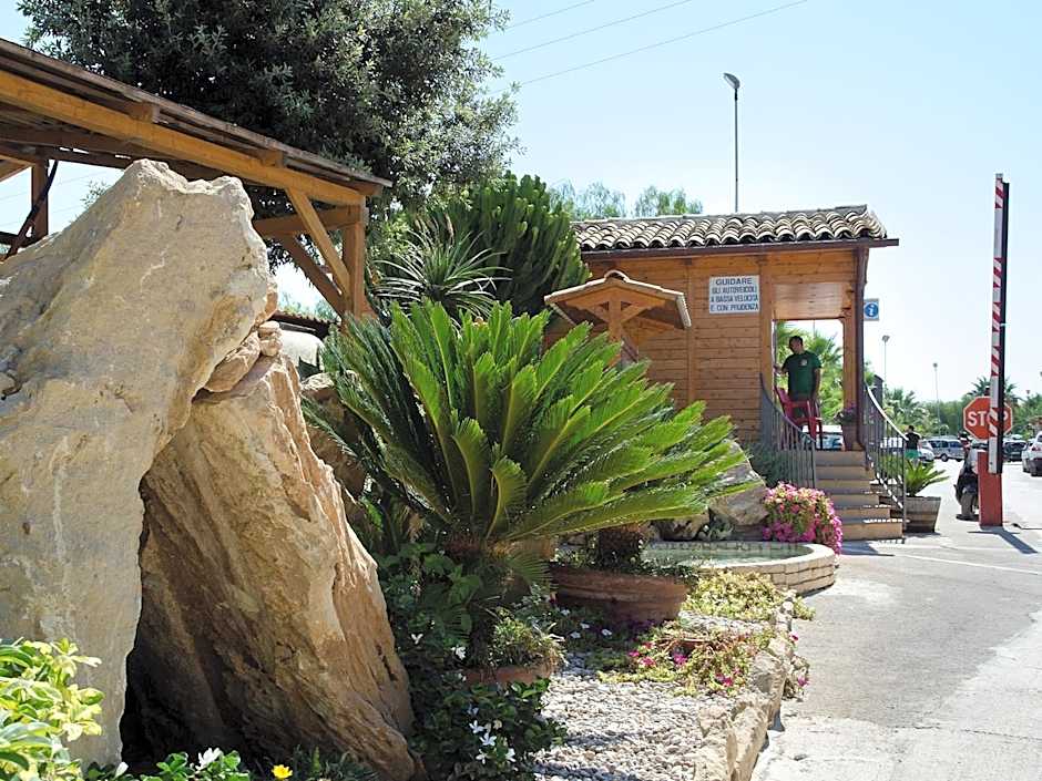 Kamemi Village & Camping