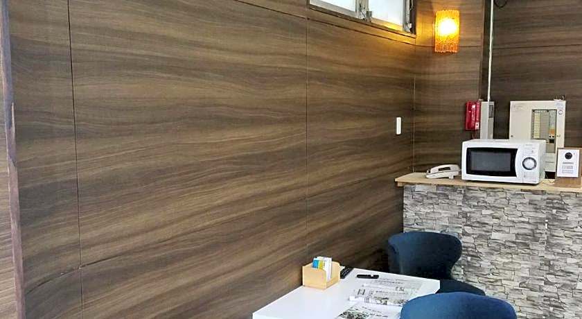 Business Hotel Takanoya