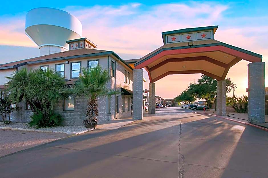 Econo Lodge Near Lackland Air Force Base-SeaWorld