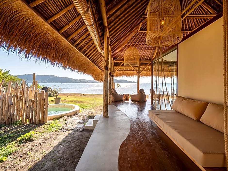 Bleu MATHIS Gili Asahan