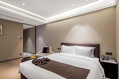 Rezen - Superior 1 Bed Room