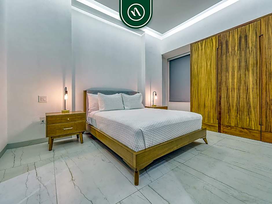 Amazing 1 BR Condo with Terrace - Rooftop Pool