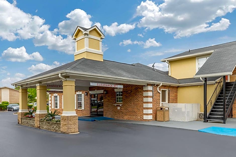 Quality Inn & Suites Lexington