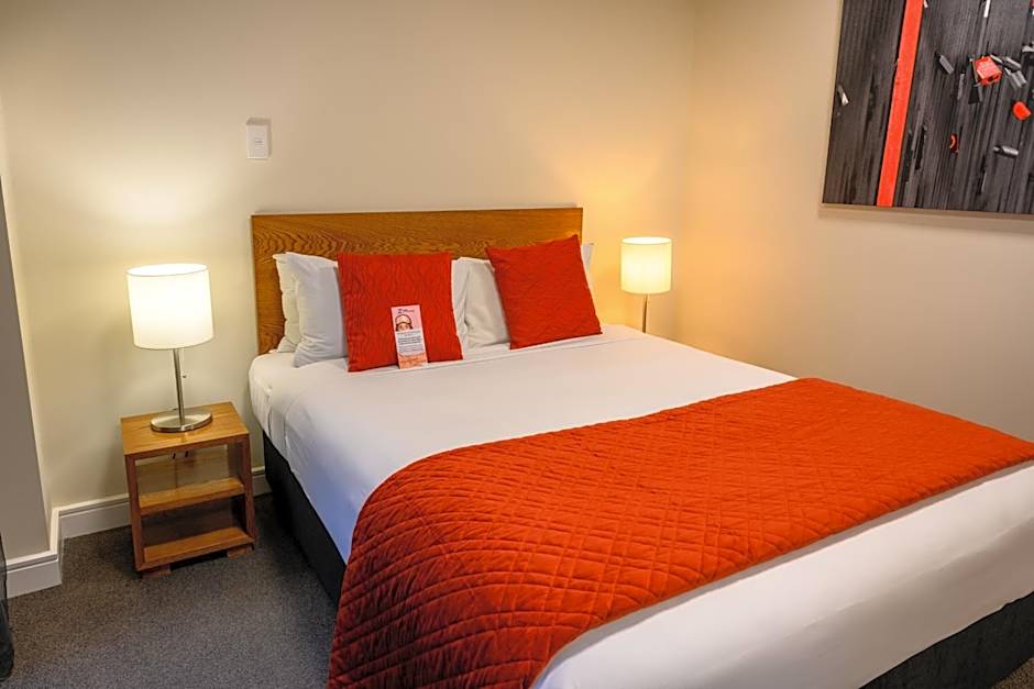 Boulcott Suites