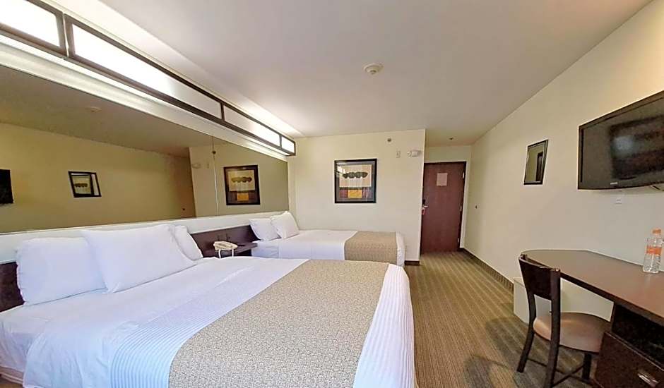 Microtel Inn & Suites By Wyndham Toluca
