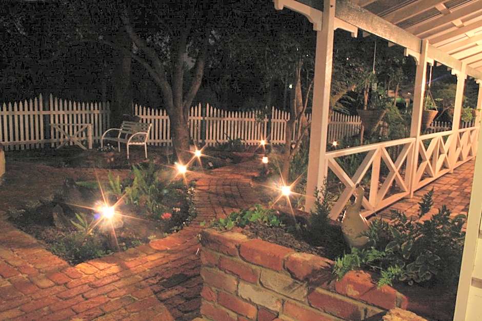 Rosebridge House Bed & Breakfast