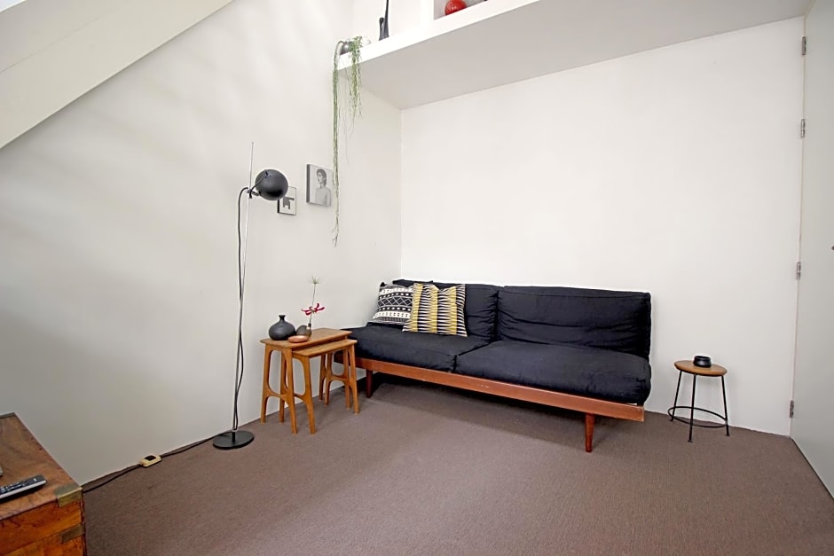 Beautiful 2 floor Vondelpark apartment.