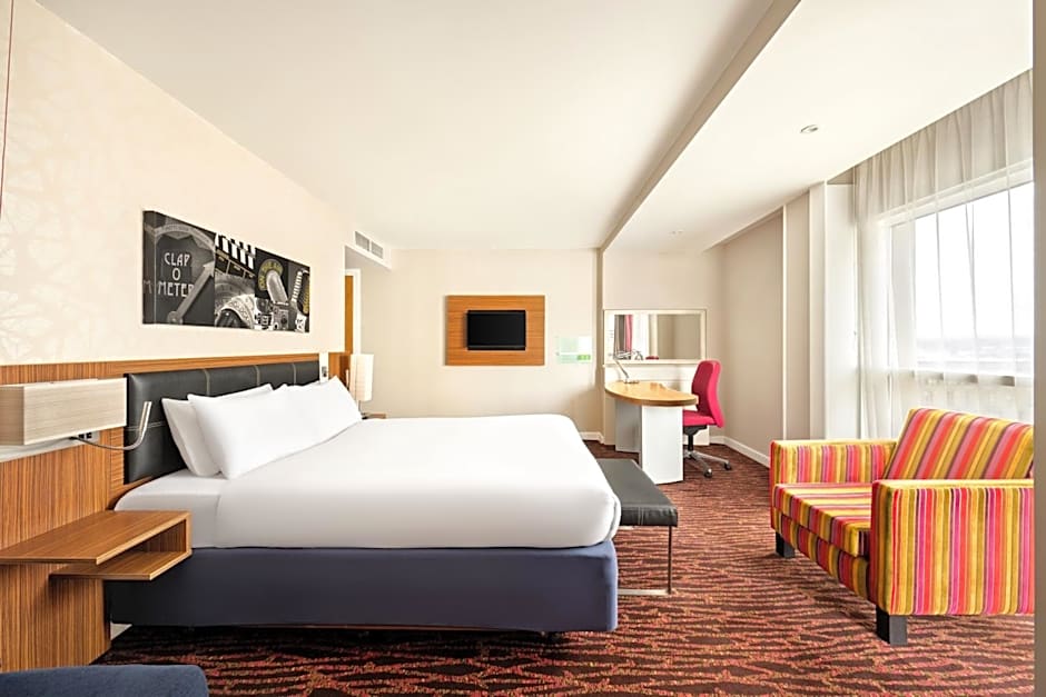 Holiday Inn Manchester-Mediacityuk By IHG