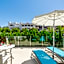 Aparthotel Flora