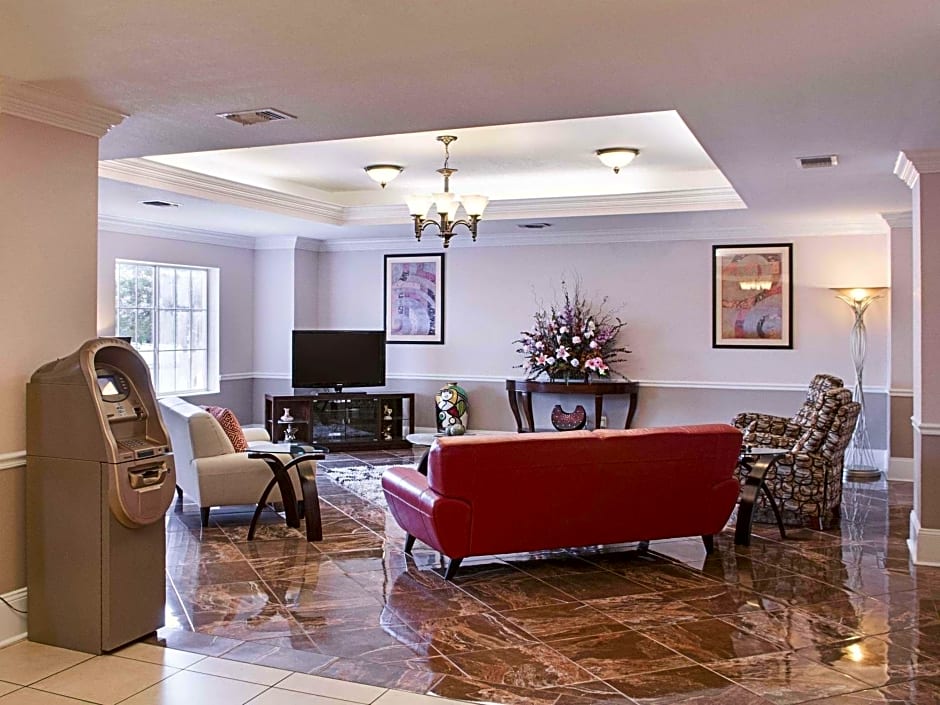La Quinta by Wyndham Slidell - North Shore Area