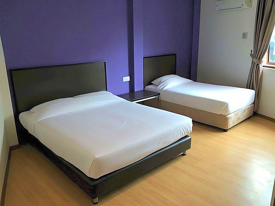 Padungan Hotel