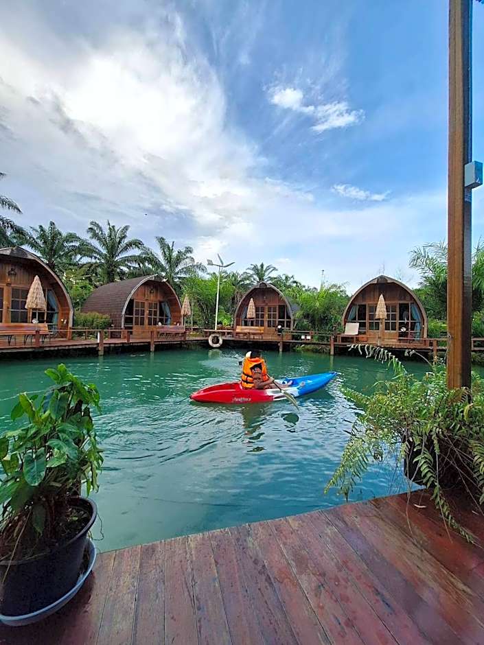 Plaiphu Pool Villas