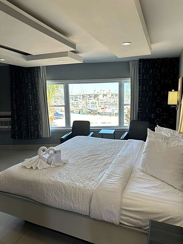 Historic Waterfront Marion Motor Lodge in downtown St Augustine