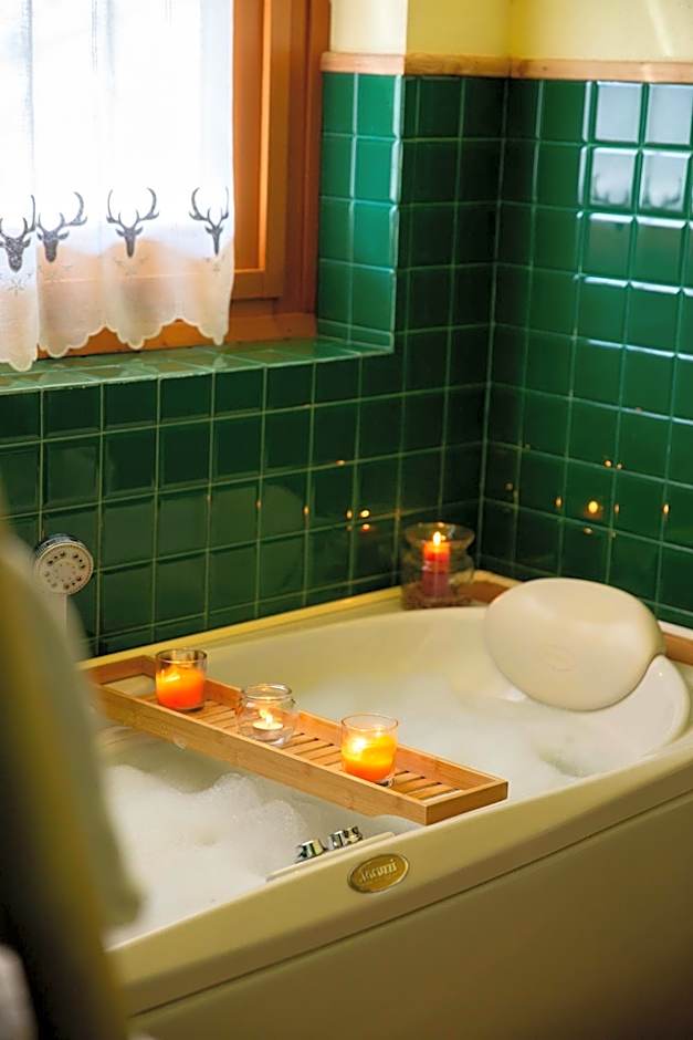 Shatush Hotel