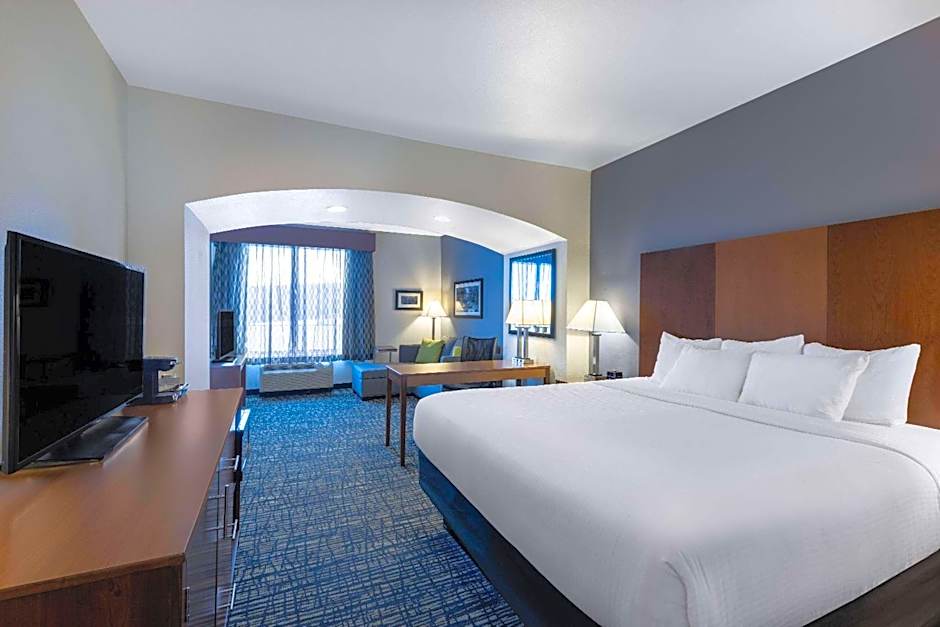 La Quinta Inn & Suites by Wyndham Morgantown