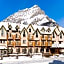 The Rundlestone Lodge
