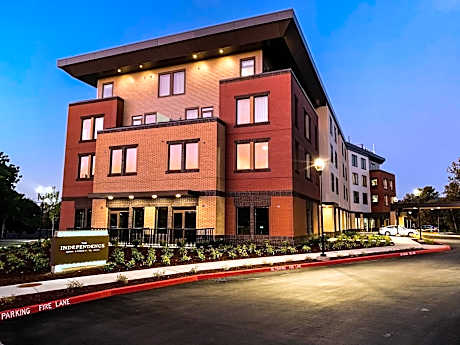 The Independence Hotel