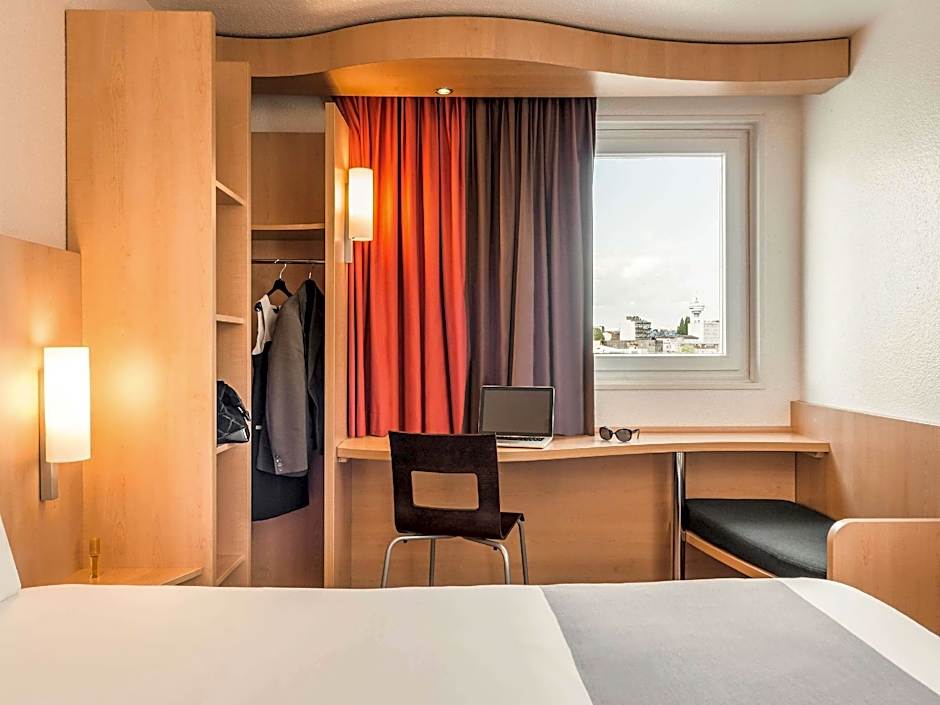 ibis Paris Porte de Bagnolet