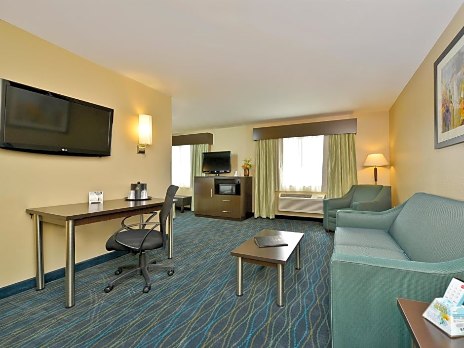 Baymont by Wyndham Marion, OH