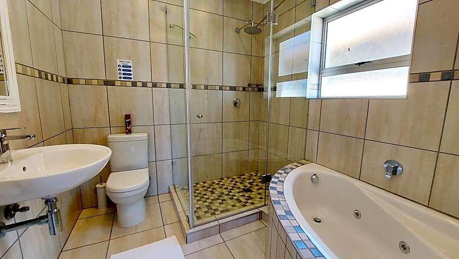 Russells on the Port