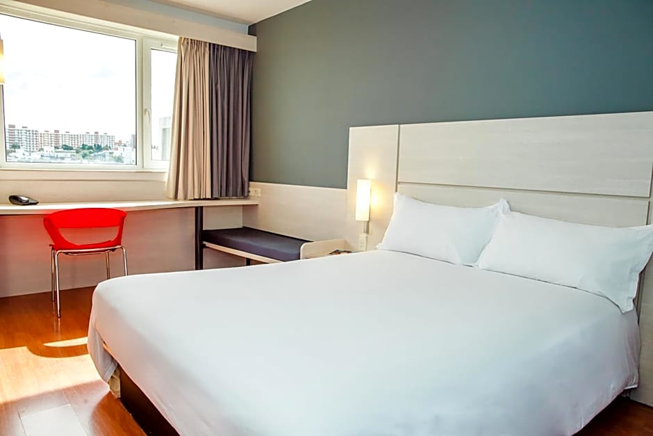 Ibis Montevideo Rambla