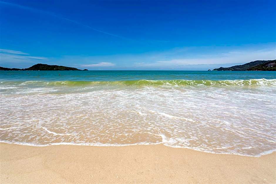 The Wave Hotel Patong