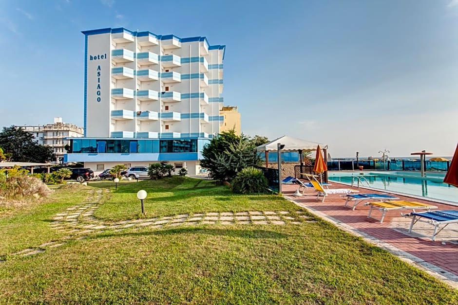 Hotel Asiago Beach