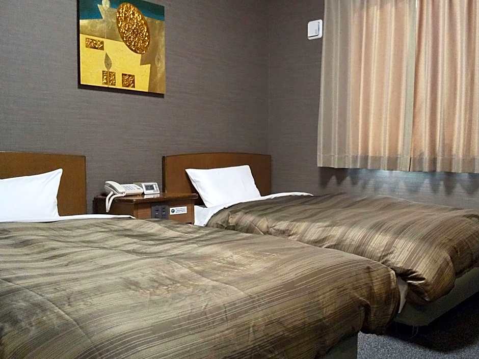Hotel Route-Inn Tsu Ekiminami -Kokudo23gou-