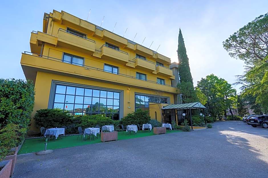 Hotel Cristallo