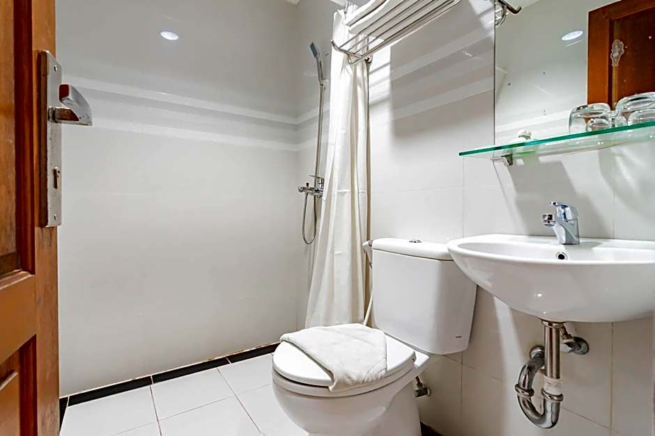 Urbanview Hotel Syariah Dapen Pontianak by RedDoorz