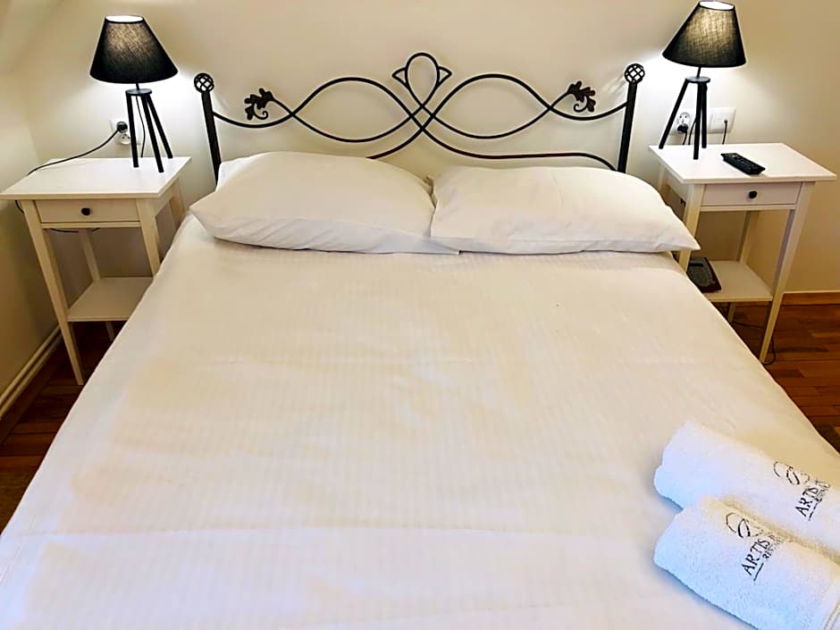 Hotel Artis