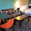 Howard Johnson by Wyndham Houston Hobby Airport