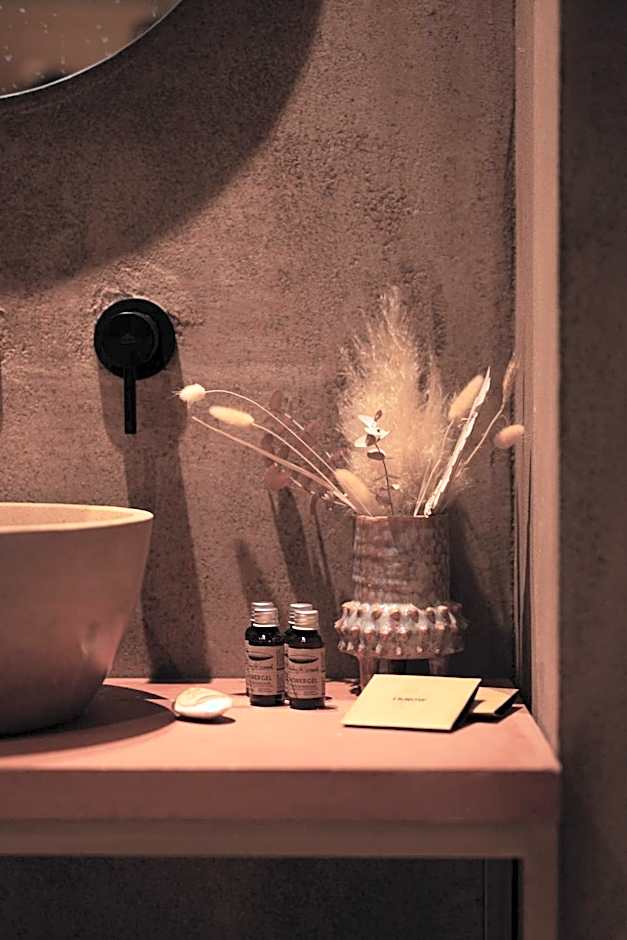 Medusa Luxury Suites