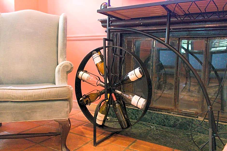 The Caribbean Court Boutique Hotel