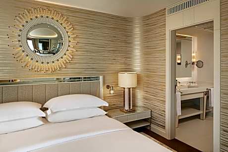 Club Suite, 1 Bedroom (1 Double Bed)