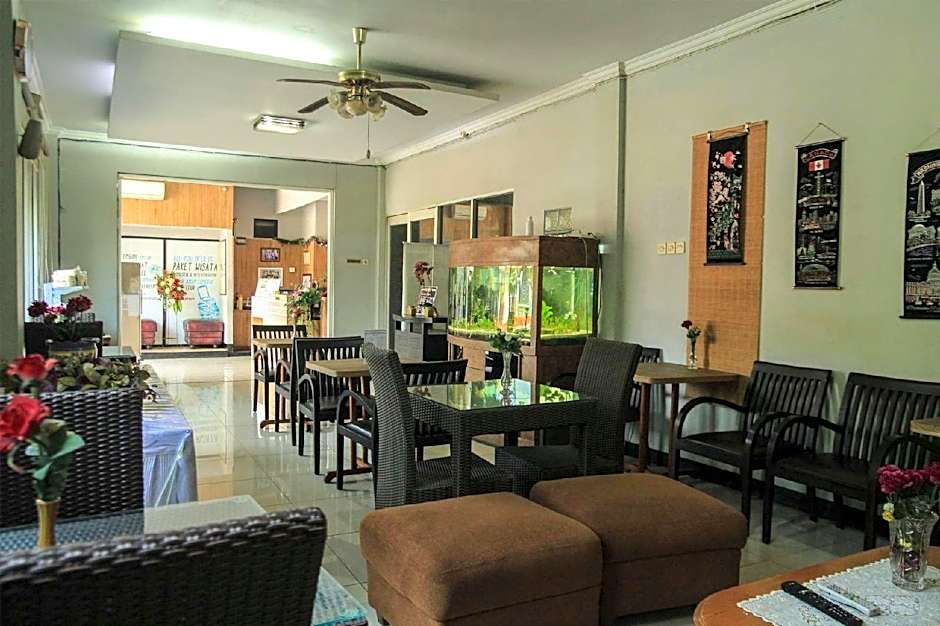 La Derra Hotel
