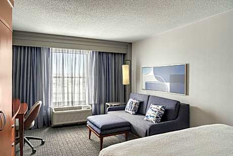 King Room with Sofa Bed