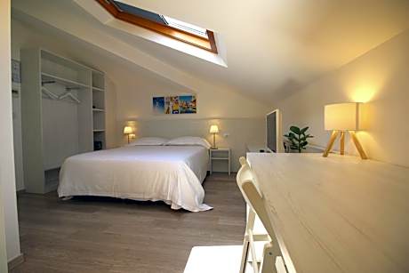 Double Room (1 Adult) - Attic