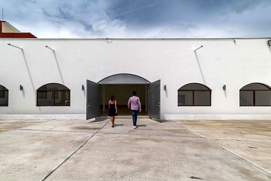 HostPal Villa Penuelas Queretaro