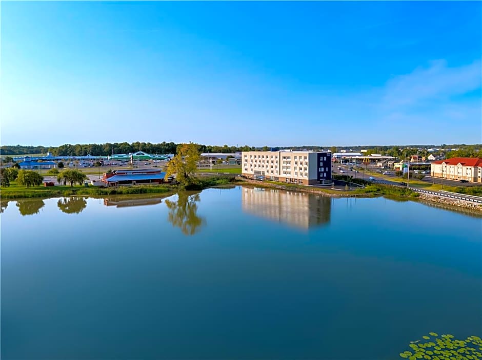 Hampton Inn and Suites by Hilton Port Clinton Catawba Island